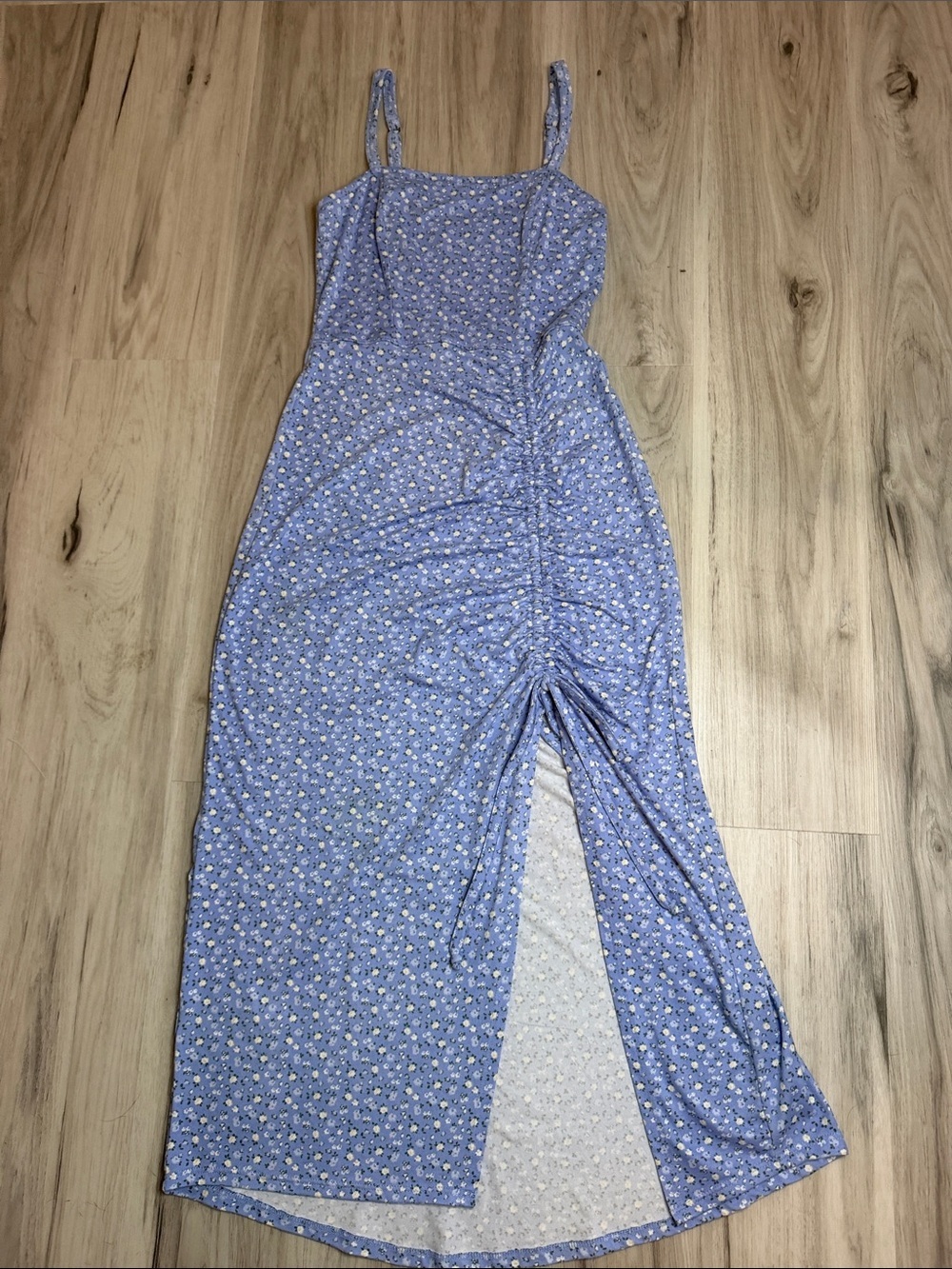 NWOT HOLLISTER Light Blue Floral Maxi Dress with Side Ruched Slit size XXS Short